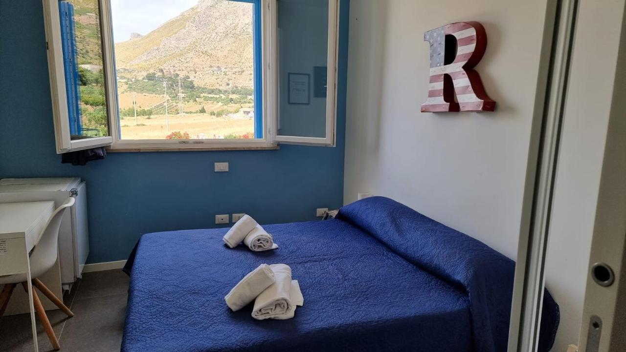 Room & Breakfast Cala Azzurra Macari Bagian luar foto